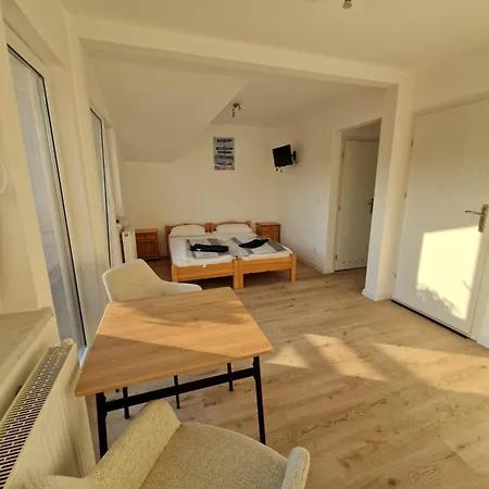 Dom Nad Morzem Sosenka Quarto em Acomodações Particulares *